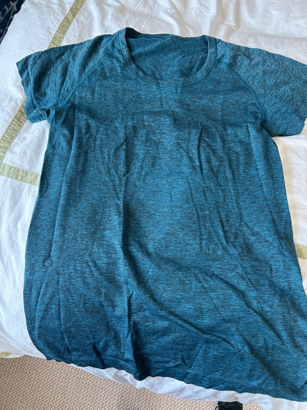 LULULEMON Ocean Blue Swiftly Short Sleeve Top, great worn condition, size 12